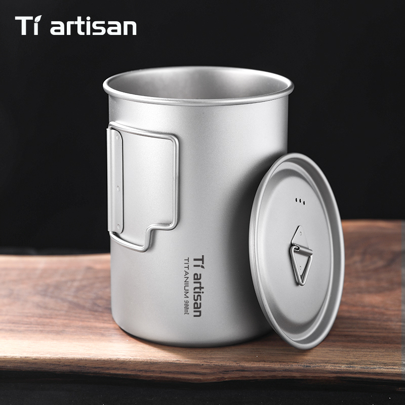 Camping Cooking Lightweight - Tiartisan 750ml/900ml Titan-Campingbecher mit Klappgriff, Großer